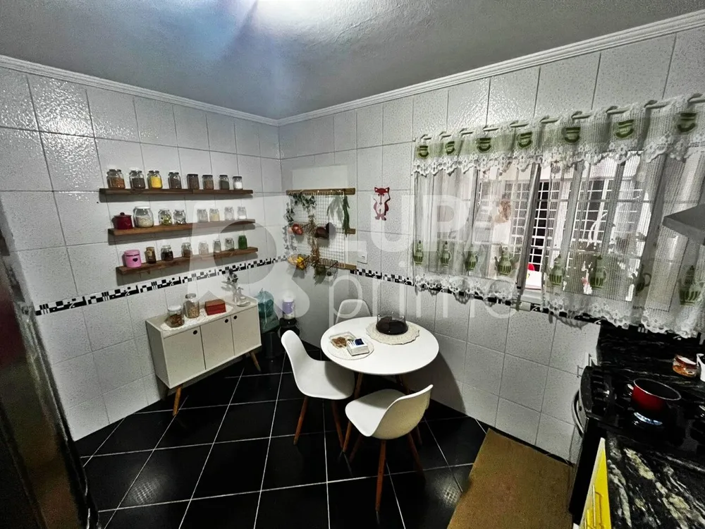 Casa, 4 quartos, 115 m² - Foto 4