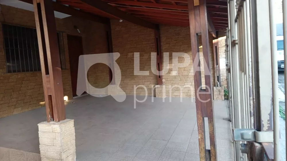 Casa à venda com 3 quartos, 159m² - Foto 4