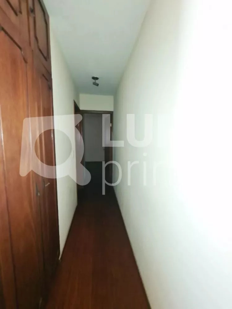 Casa à venda com 3 quartos, 108m² - Foto 4