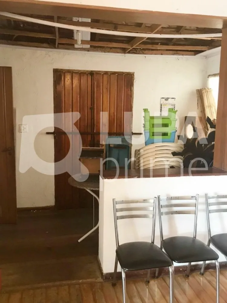 Casa, 4 quartos, 249 m² - Foto 1