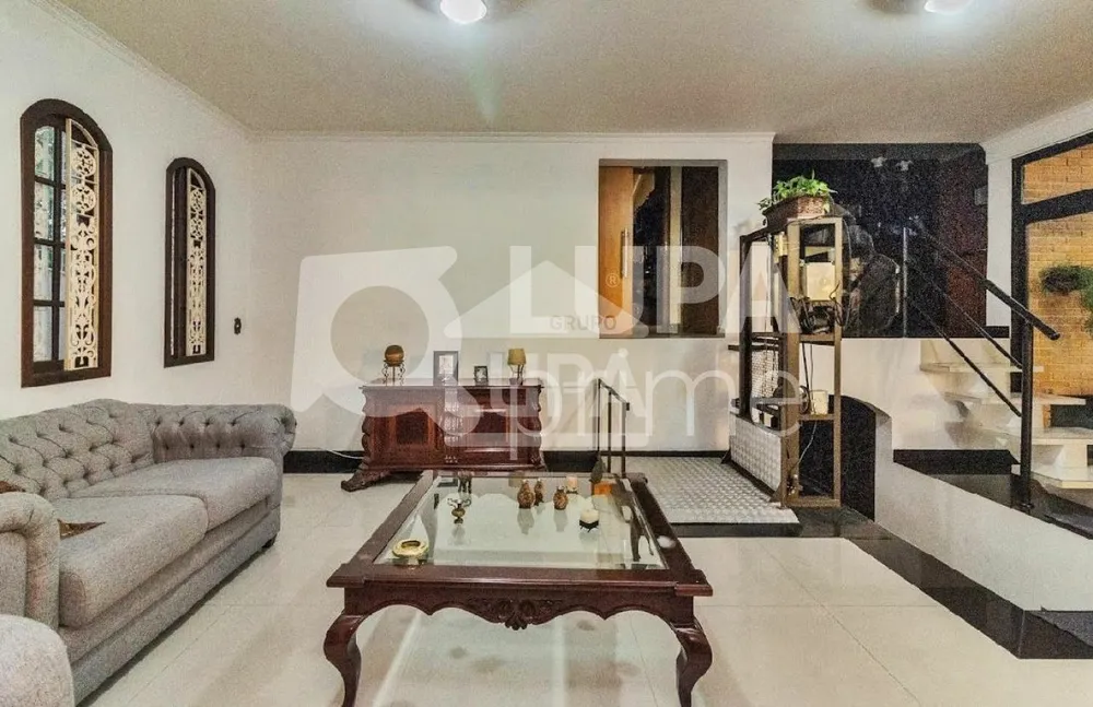 Casa, 5 quartos, 290 m² - Foto 1