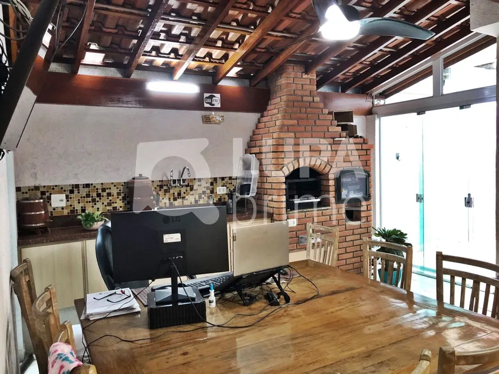 Casa, 3 quartos, 200 m² - Foto 7
