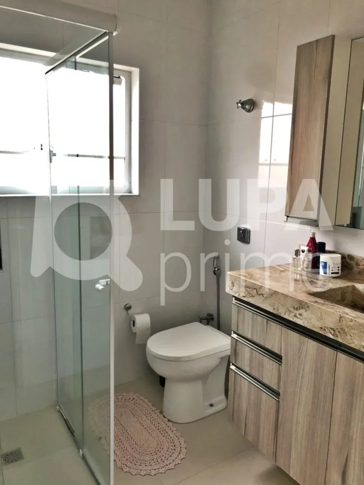 Casa, 3 quartos, 200 m² - Foto 12