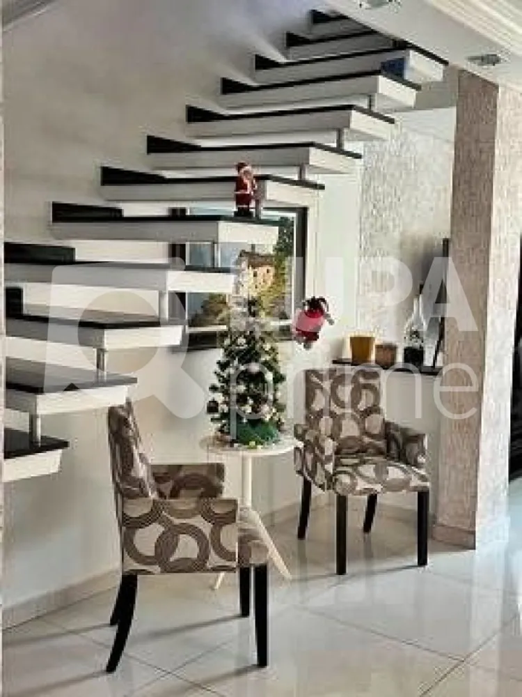 Casa, 3 quartos, 135 m² - Foto 12