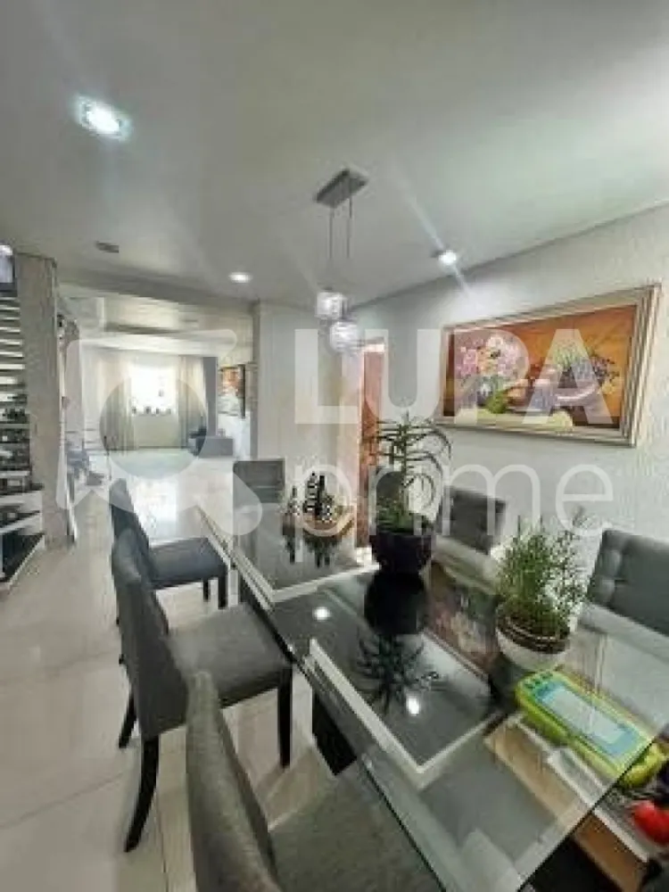 Casa, 3 quartos, 135 m² - Foto 3