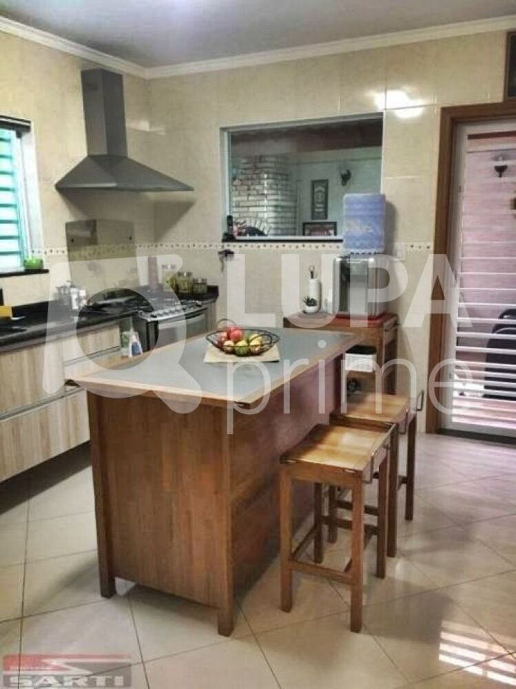 Casa à venda com 3 quartos, 144m² - Foto 8