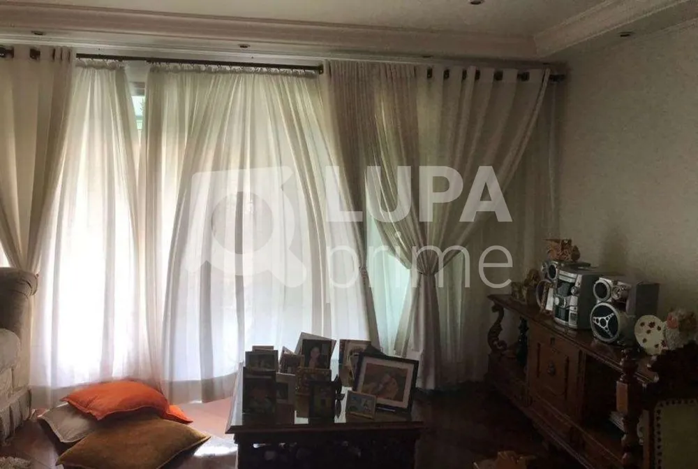 Casa, 4 quartos, 200 m² - Foto 8