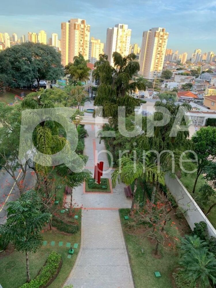 Apartamento à venda com 3 quartos, 70m² - Foto 1