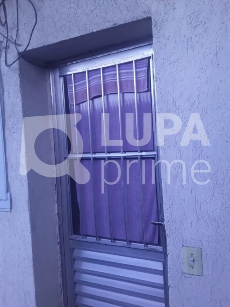 Casa, 12 quartos, 250 m² - Foto 2