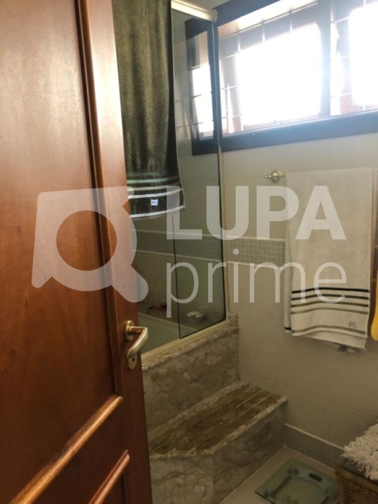 Casa, 4 quartos, 593 m² - Foto 4