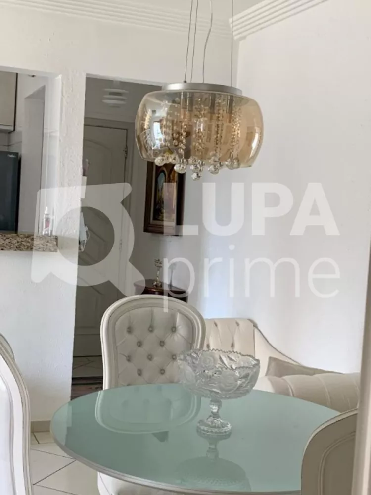 Apartamento à venda com 3 quartos, 75m² - Foto 4