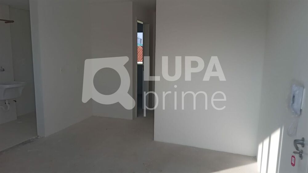 Apartamento à venda com 2 quartos, 40m² - Foto 15