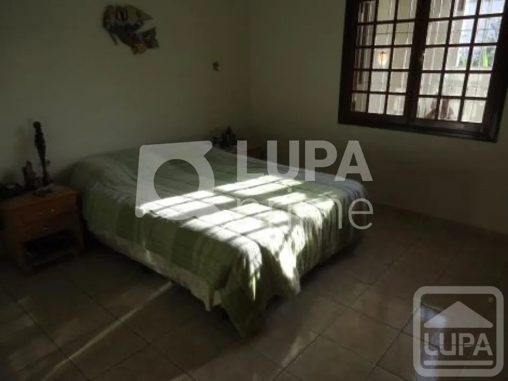 Casa, 3 quartos, 200 m² - Foto 3