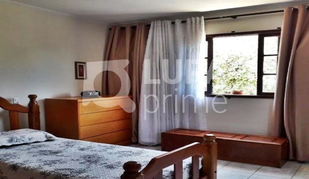 Casa, 3 quartos, 328 m² - Foto 10