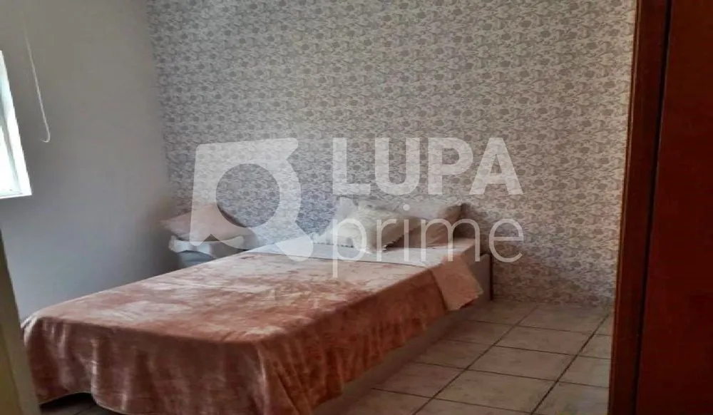 Casa, 3 quartos, 328 m² - Foto 2