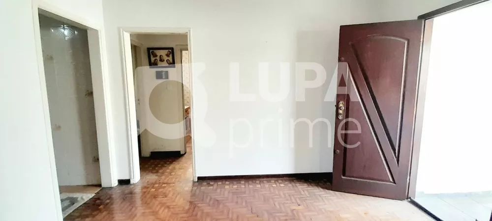 Casa à venda com 2 quartos, 390m² - Foto 7