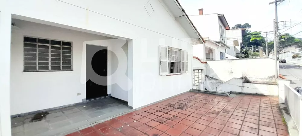 Casa à venda com 2 quartos, 390m² - Foto 2