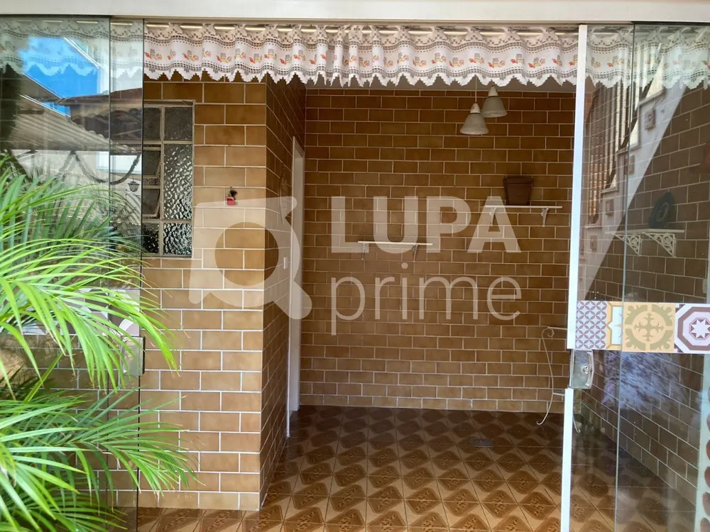 Casa, 3 quartos, 240 m² - Foto 12