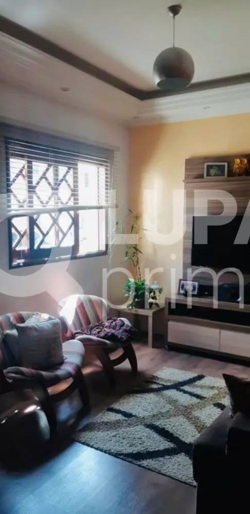 Casa à venda com 3 quartos, 180m² - Foto 3