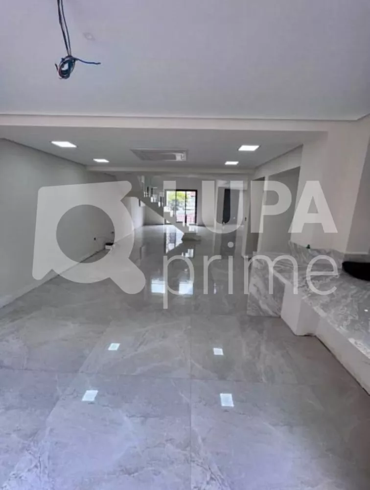 Casa à venda com 3 quartos, 550m² - Foto 3