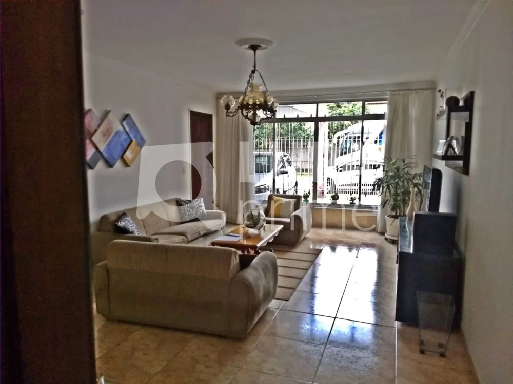 Casa, 2 quartos, 202 m² - Foto 1