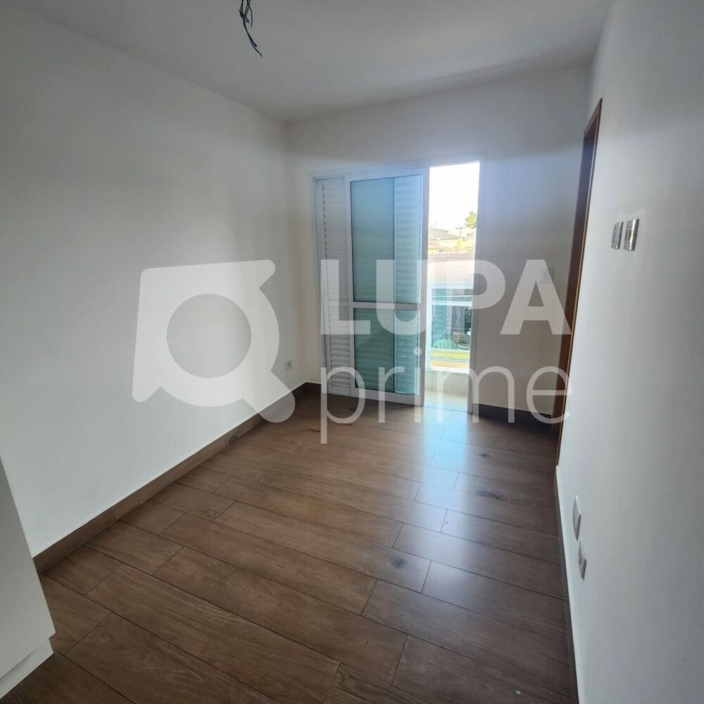 Casa para alugar com 2 quartos, 80m² - Foto 5