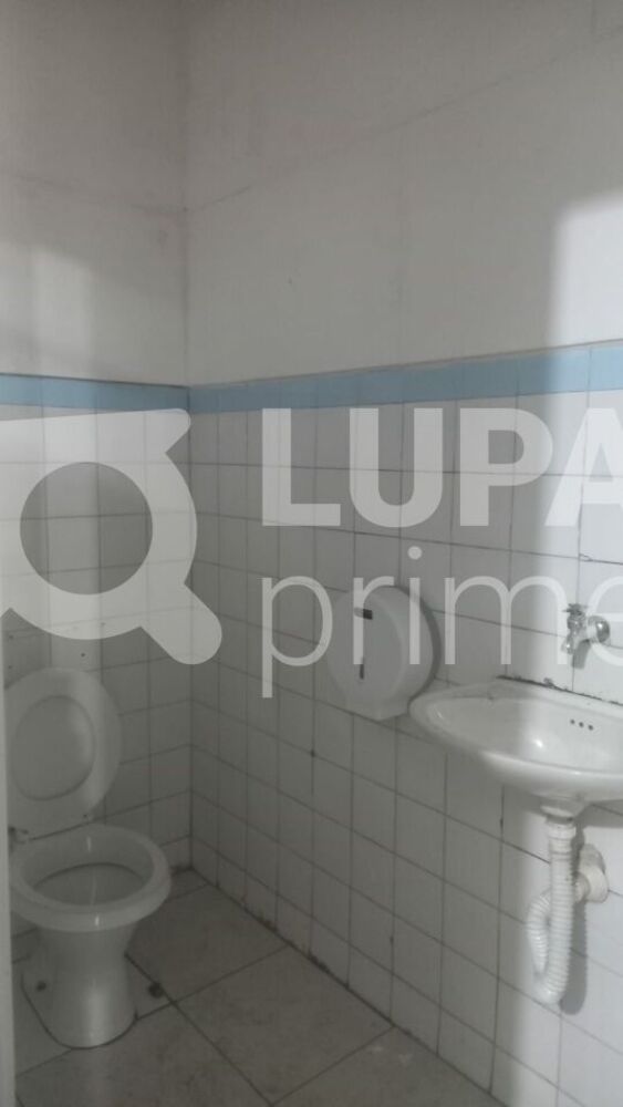 Prédio Inteiro para alugar, 900m² - Foto 19