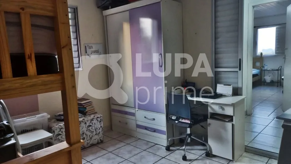 Casa, 4 quartos, 160 m² - Foto 1