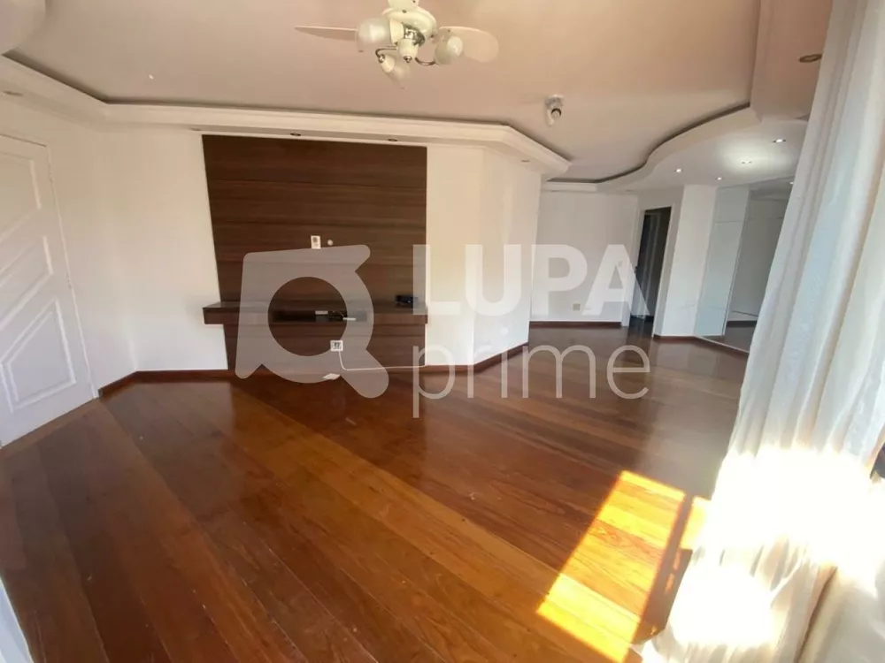 Apartamento à venda com 3 quartos, 157m² - Foto 3