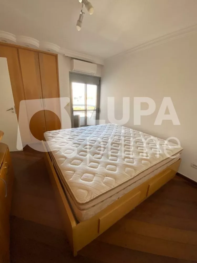 Apartamento à venda com 3 quartos, 157m² - Foto 5