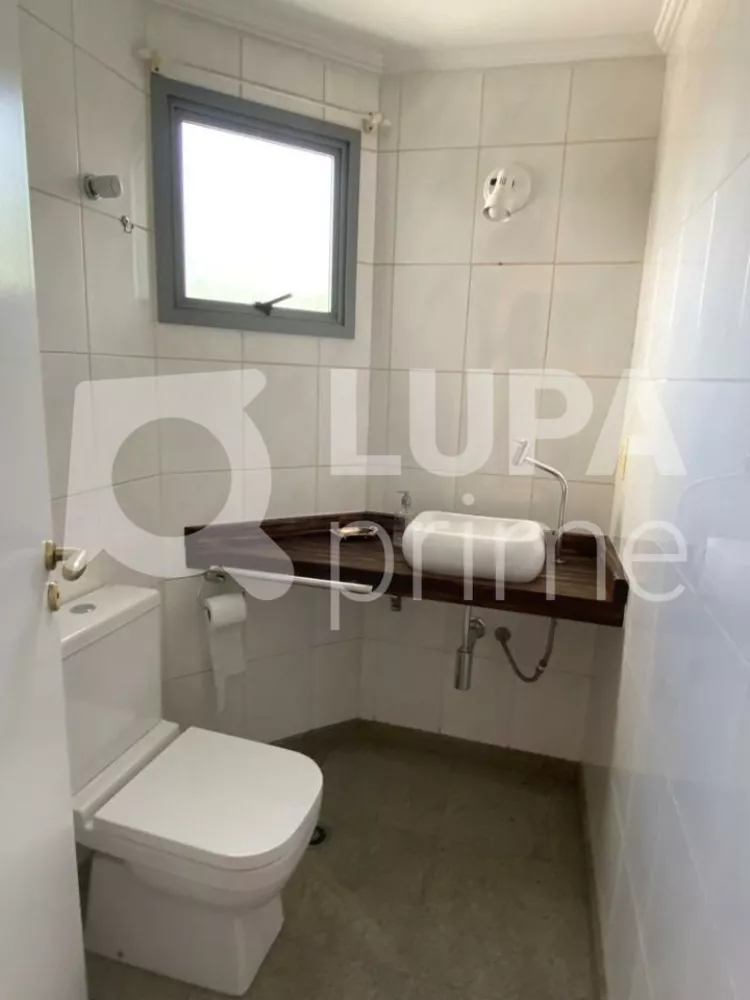 Apartamento à venda com 3 quartos, 157m² - Foto 14