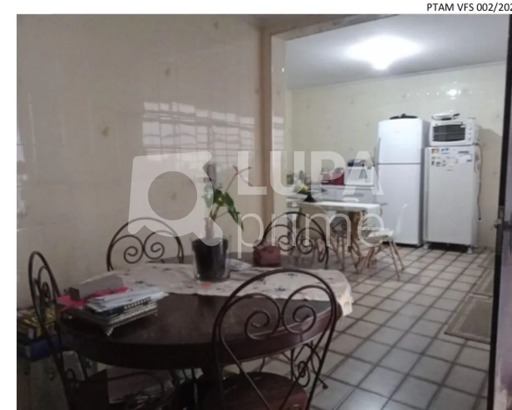 Casa, 3 quartos, 224 m² - Foto 11