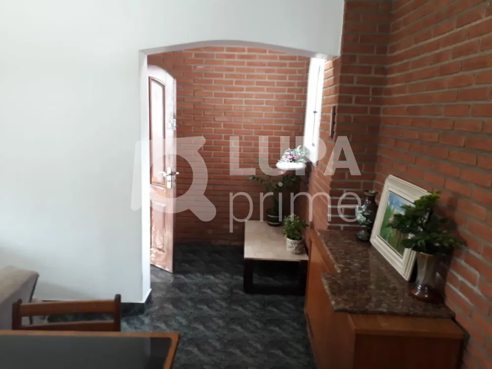 Casa, 3 quartos, 246 m² - Foto 7