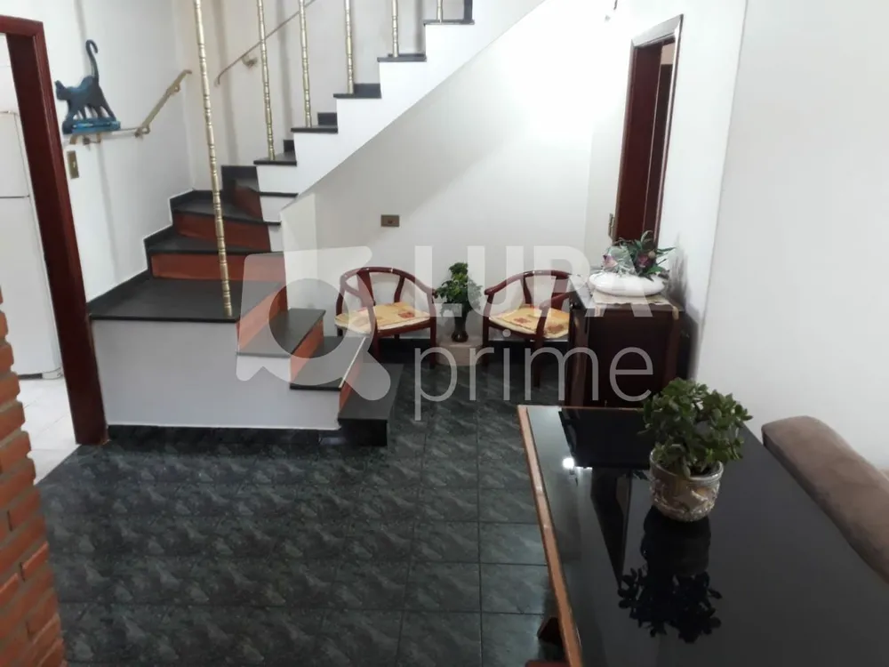 Casa, 3 quartos, 246 m² - Foto 8
