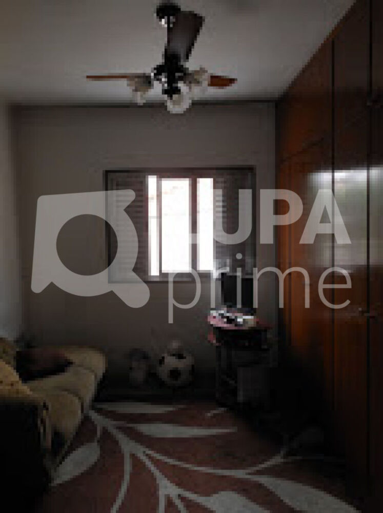Casa à venda com 3 quartos, 300m² - Foto 18