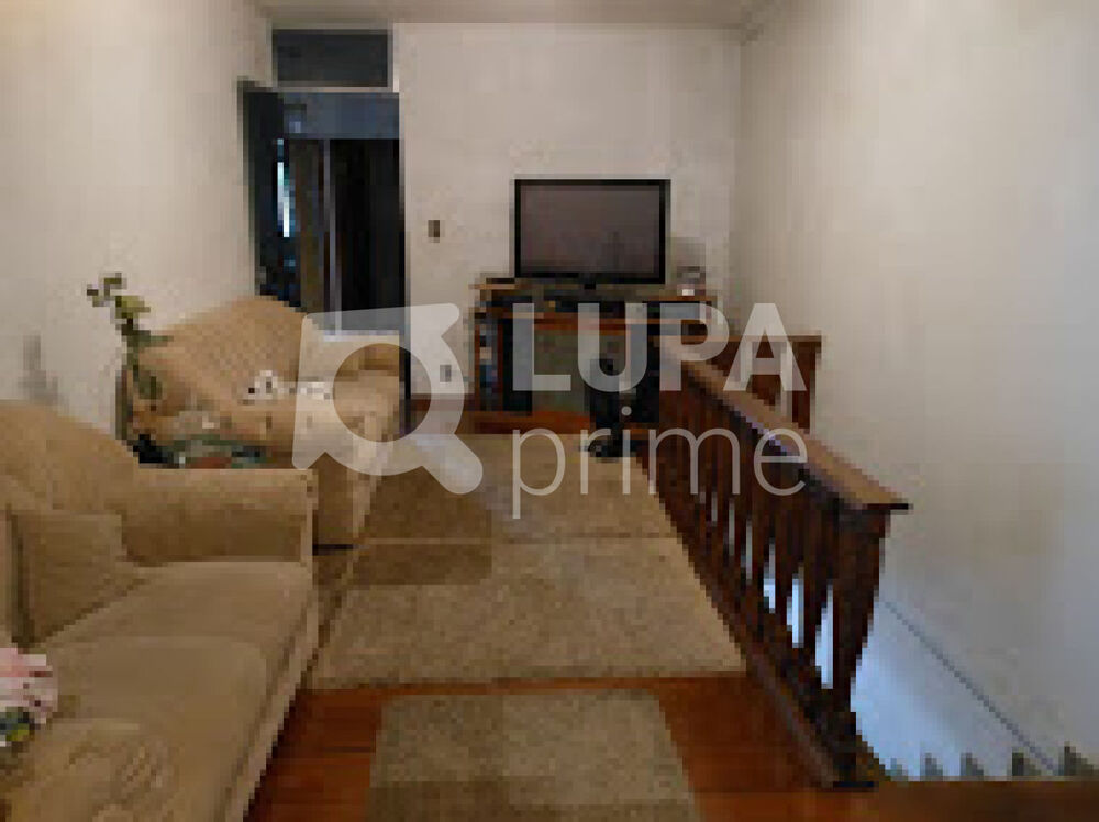Casa à venda com 3 quartos, 300m² - Foto 7