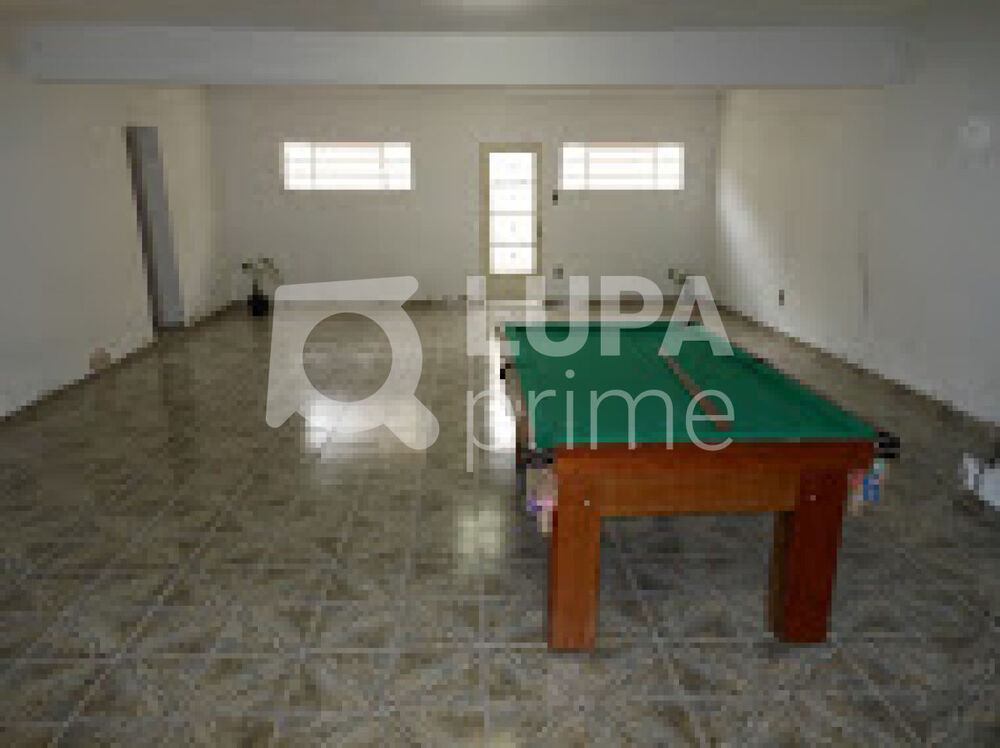 Casa à venda com 3 quartos, 300m² - Foto 8