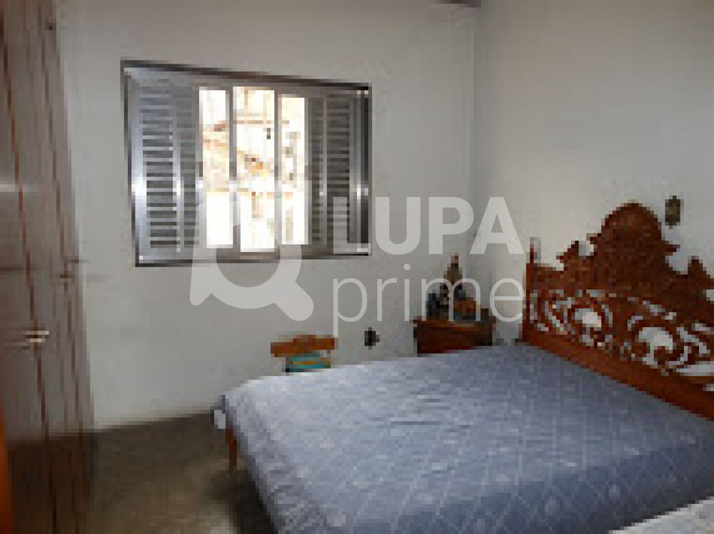 Casa à venda com 3 quartos, 300m² - Foto 12