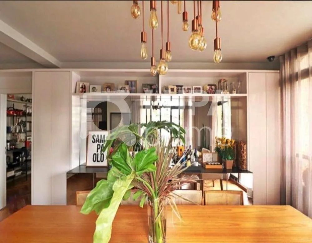 Apartamento, 4 quartos, 215 m² - Foto 2