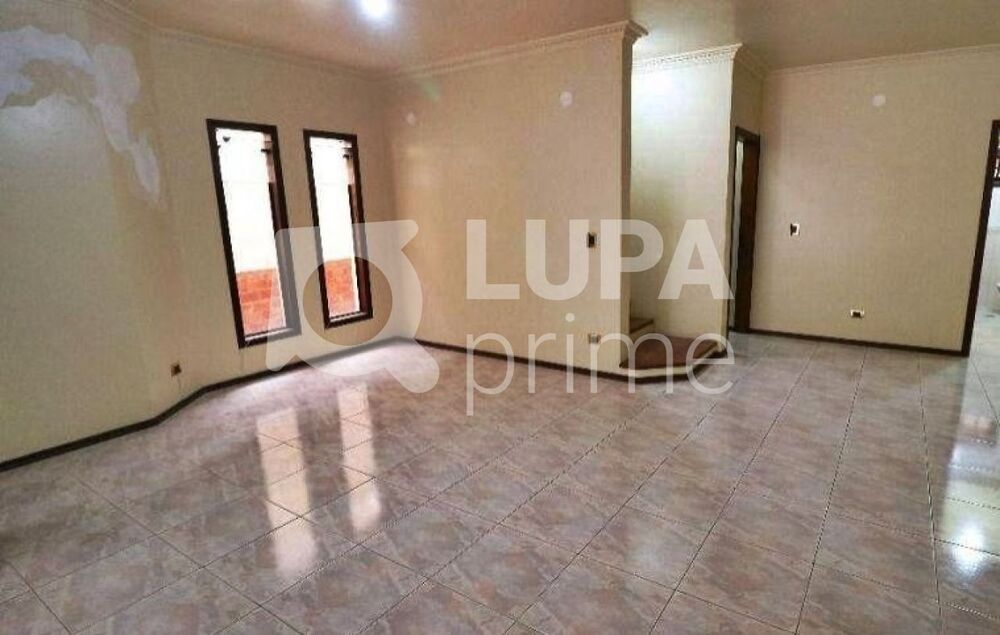 Casa, 5 quartos, 217 m² - Foto 3