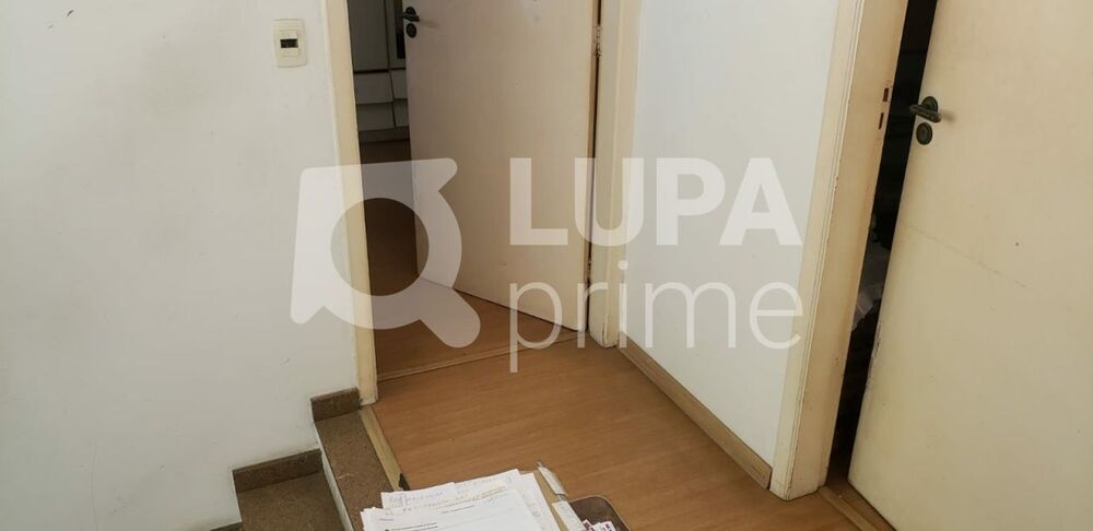 Casa à venda com 3 quartos, 142m² - Foto 8