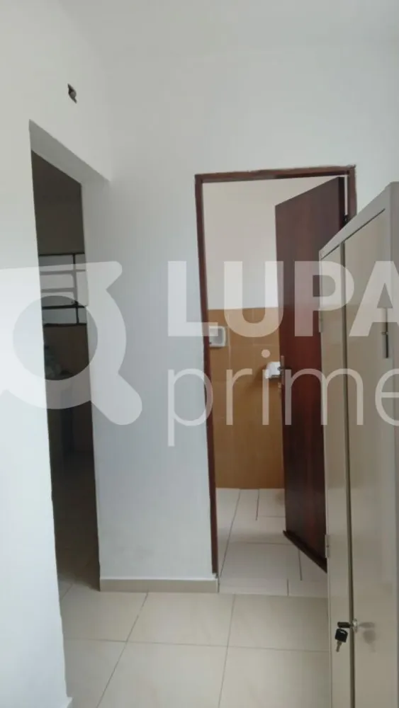 Prédio Inteiro, 240 m² - Foto 4