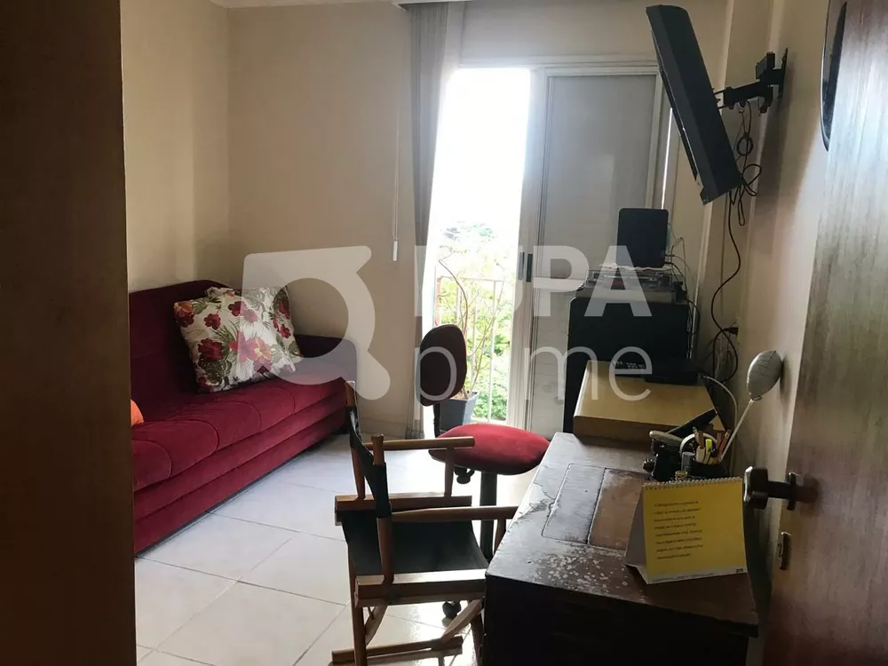 Apartamento à venda com 3 quartos, 94m² - Foto 2