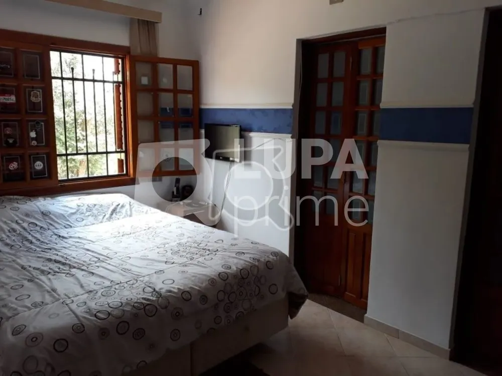 Casa, 3 quartos, 420 m² - Foto 1