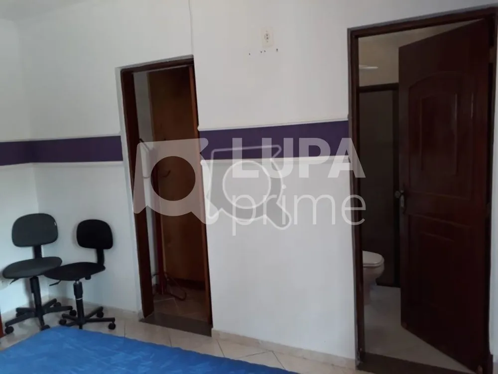 Casa, 3 quartos, 420 m² - Foto 2