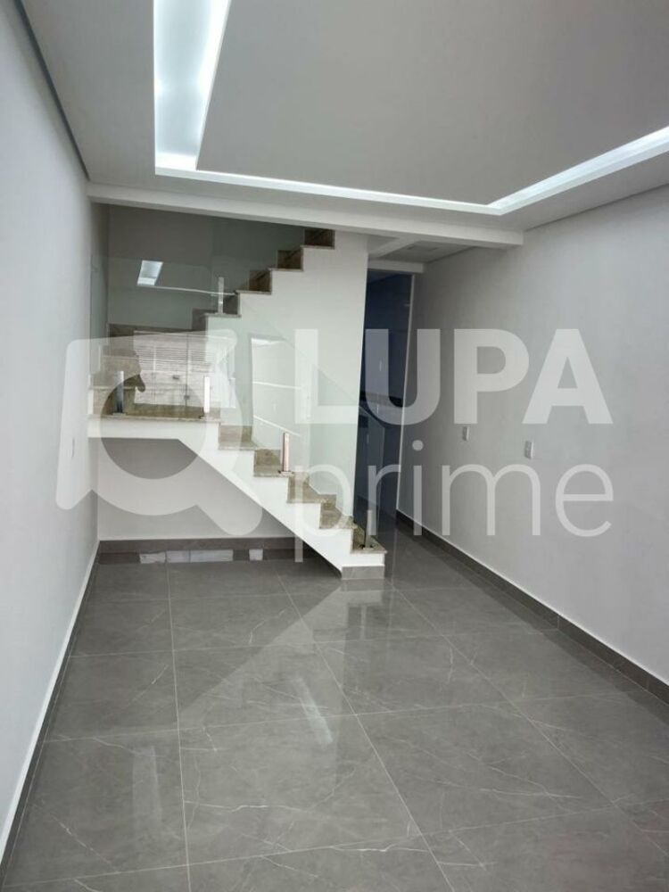 Casa, 3 quartos, 140 m² - Foto 2