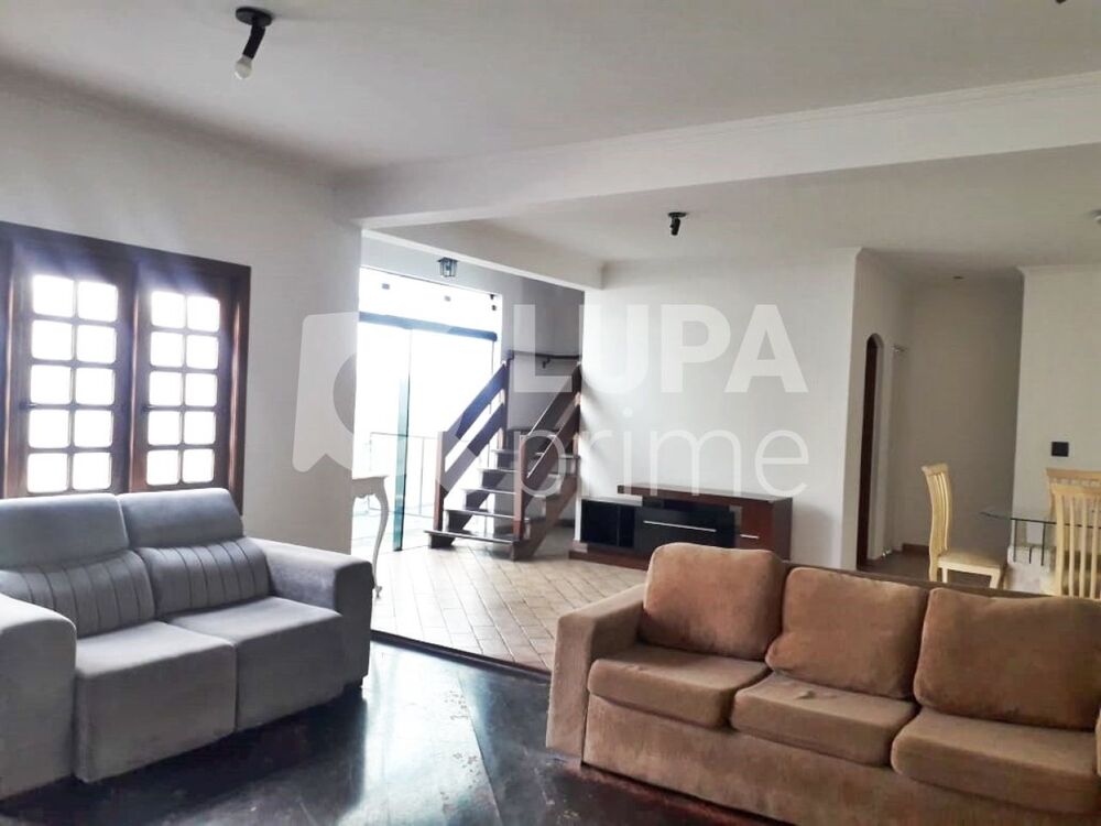 Casa à venda com 3 quartos, 280m² - Foto 3