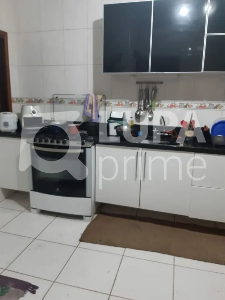 Casa, 3 quartos, 240 m² - Foto 8