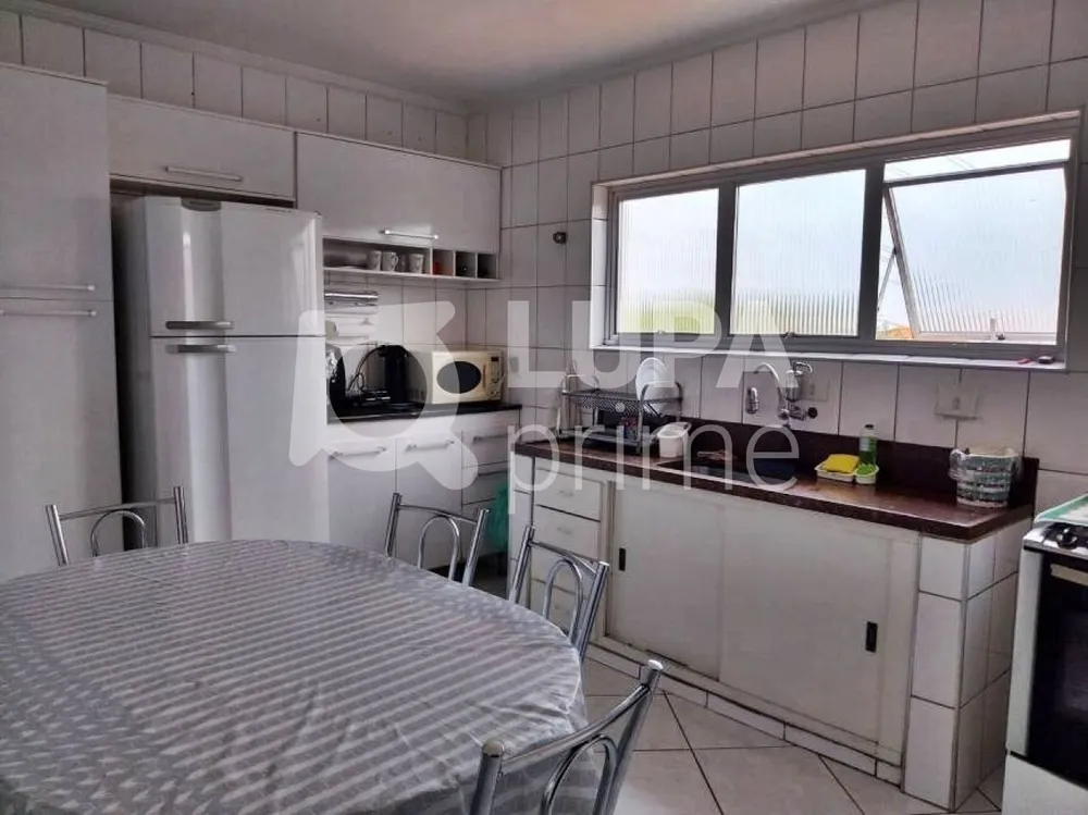 Casa, 4 quartos, 172 m² - Foto 8