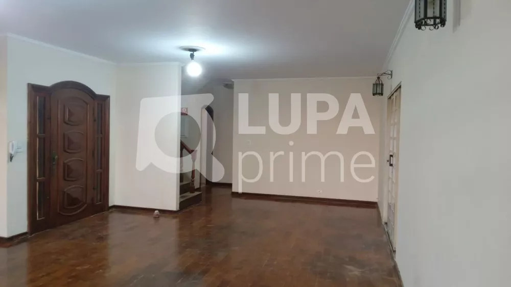 Casa à venda com 3 quartos, 265m² - Foto 2